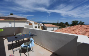 Residence Marina di Bravone - appartement 6 personnes 1er etage N131